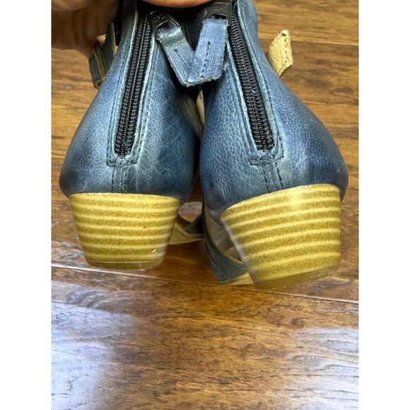 MIZ MOOZ Leather Corra Heeled Ankle Strap Sandals, River Blue, Sz 39 - Picture 9 of 13